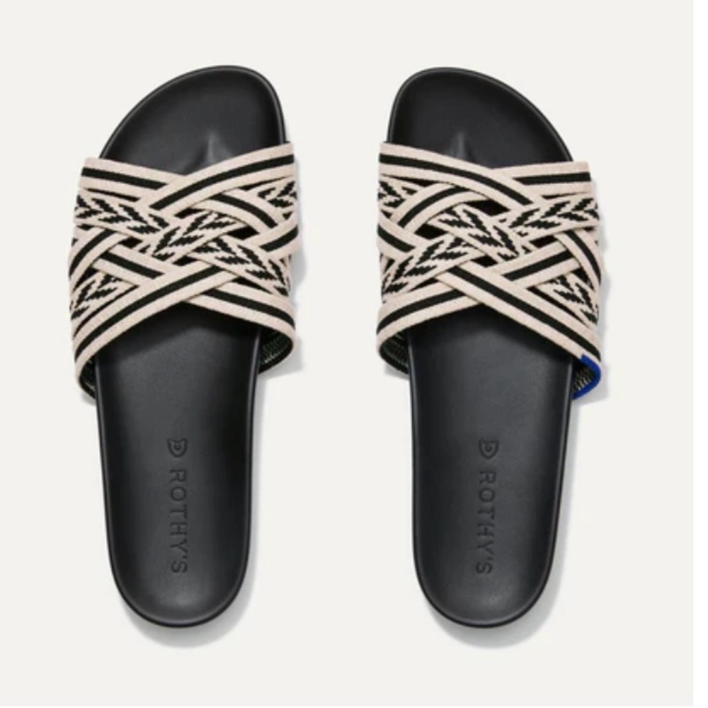 Rothy's Black and Cream hemp slides